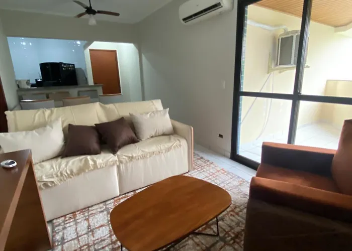 Apartamento Guarujá próximo a Praia